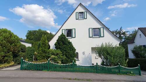 Foto - Haus zum Kaufen in Remscheid 780.000,00 € 323 m²
