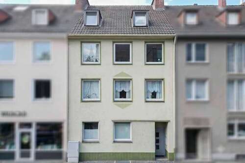 Foto - Haus zum Kaufen in Düren 499.000,00 € 275 m²