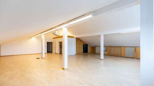 Foto - Büro in München 2.850,00 € 233.11 m²