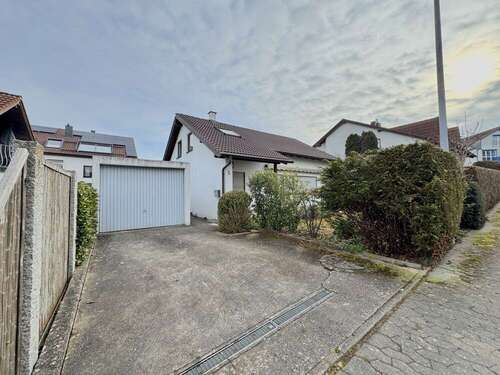 Foto - Haus zum Kaufen in Neuhausen auf den Fildern 629.000,00 € 157 m²