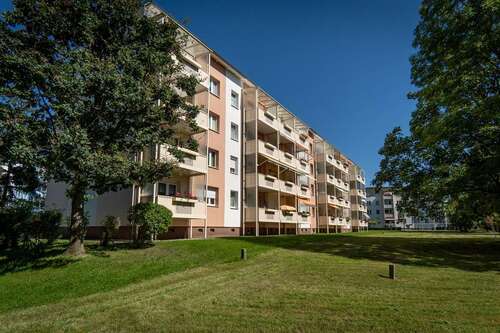 Foto - Wohnung zum Mieten in Zwenkau 480,00 € 76.71 m²