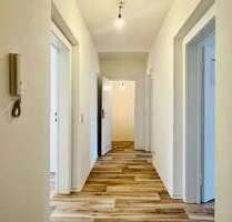 Wohnung zum Mieten in Freital 326,94 € 54.04 m²