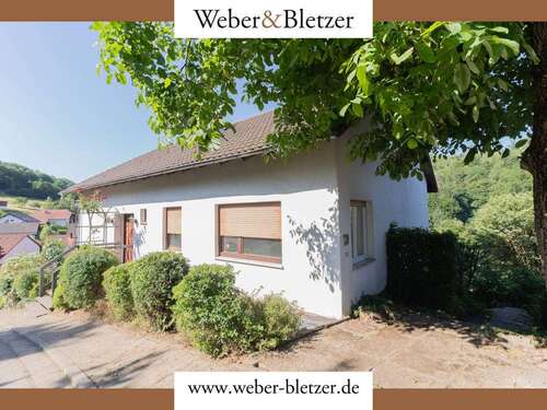 Foto - Haus zum Kaufen in Wald-Michelbach Kreidach 325.000,00 € 177.53 m²