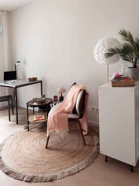 Foto - Wohnung zum Mieten in Augsburg 499,00 € 19.44 m²