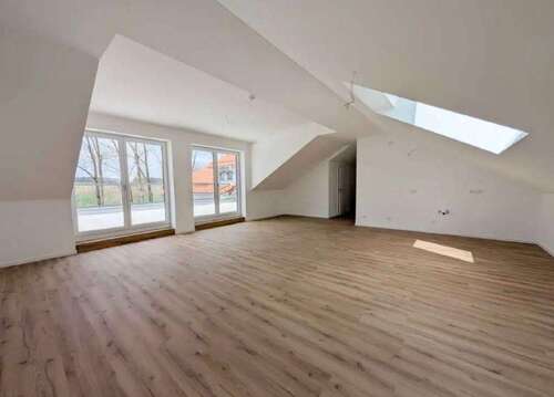 Foto - Wohnung zum Mieten in Wittibreut 1.040,00 € 131 m²