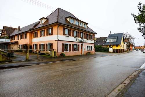 Foto - Haus zum Kaufen in Emmendingen 1.050.000,00 € 650 m²
