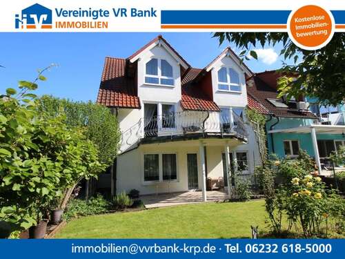Foto - Haus zum Kaufen in Reilingen 680.000,00 € 225 m²