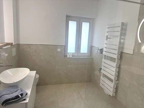 Foto - Wohnung zum Kaufen in Krefeld Uerdingen 249.900,00 € 72 m²