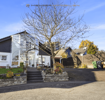 Haus zum Kaufen in Bergneustadt 490.000,00 € 350 m²