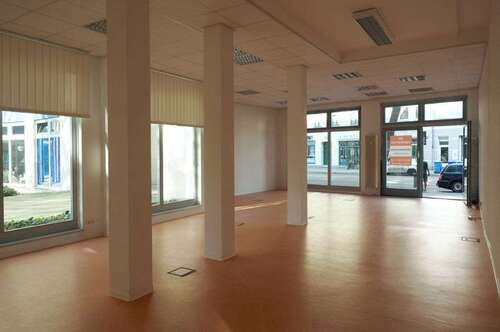 Foto - Einzelhandel in Magdeburg 1.699,00 € 133 m²