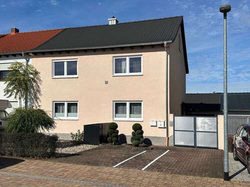 Foto - Haus zum Kaufen in Hockenheim 549.000,00 € 162.37 m²