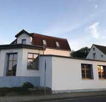 Haus zum Kaufen in Waldsieversdorf bei Buckow Märk.Schweiz 390.000,00 € 230 m² - Waldsieversdorf/ bei Buckow Märk.Schweiz