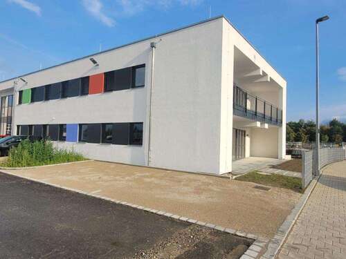 Foto - Büro in Mering 390,00 € 24 m² - 390,00 EUR Kaltmiete, ca.  24,00 m²