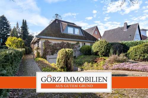 Foto - Haus zum Kaufen in Norderstedt 980.000,00 € 272 m²