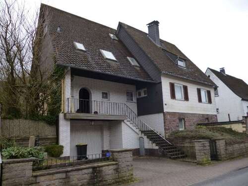 Foto - Haus zum Kaufen in Holzminden 49.500,00 € 150 m²