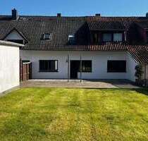 Wohnung zum Kaufen in Adendorf 215.000,00 € 101 m²