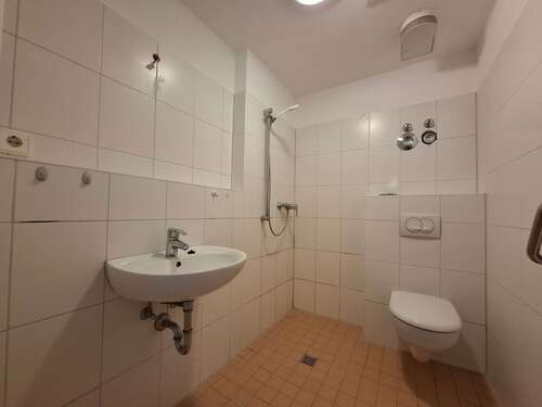 Foto - Wohnung zum Mieten in Berlin 343,78 € 33.39 m²