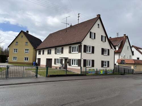 Foto - Haus zum Kaufen in Bisingen 450.000,00 € 160 m²