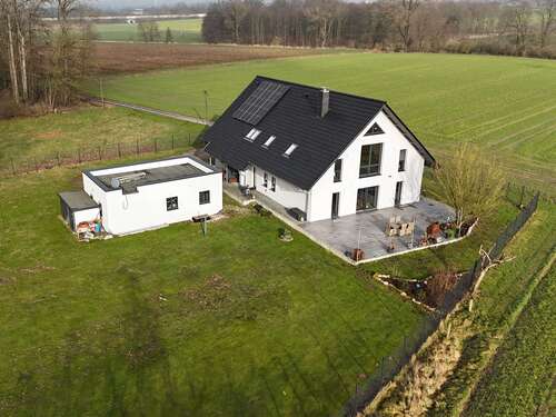 Foto - Haus zum Kaufen in Melle 998.000,00 € 302.21 m²
