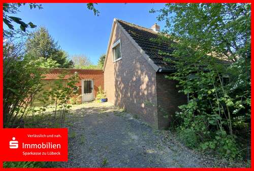 Foto - Haus zum Kaufen in Lübeck 169.000,00 € 114 m²