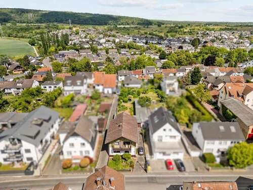 Foto - Haus zum Kaufen in Wiesbaden 750.000,00 € 185 m²