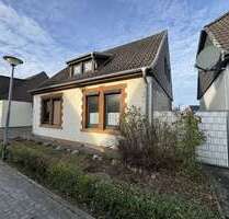 Haus zum Kaufen in Schortens Middelsfähr 99.850,00 € 108.8 m² - Schortens / Middelsfähr