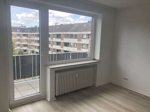 Foto - Wohnung zum Mieten in Mönchengladbach 691,00 € 74.42 m²