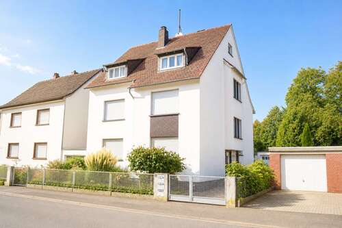 Foto - Haus zum Kaufen in Dreieich 996.000,00 € 300 m²