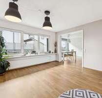 Haus zum Kaufen in Niedenstein 299.000,00 € 200 m²