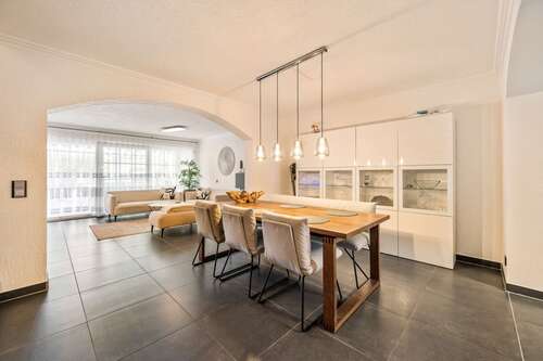 Foto - Haus zum Kaufen in Schwaigern 630.000,00 € 174 m²
