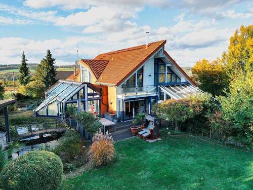 Foto - Haus zum Kaufen in Solms 829.000,00 € 301.24 m²