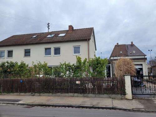 Foto - Haus zum Kaufen in Augsburg 450.000,00 € 130 m²