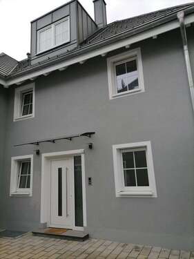 Foto - Haus zum Mieten in Gilching 2.750,00 € 137 m²