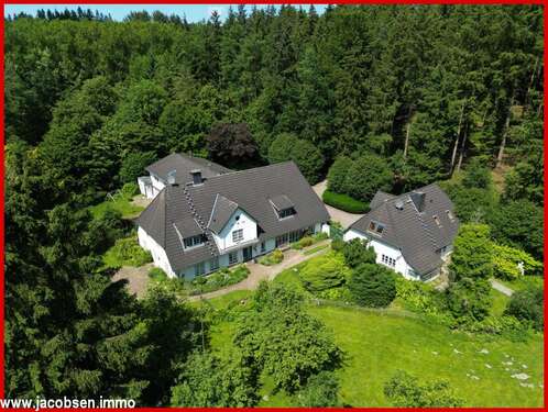 Foto - Haus zum Kaufen in Brekendorf 895.000,00 € 757.21 m²