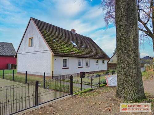 Foto - Haus zum Kaufen in Meyenburg 115.000,00 € 115 m²