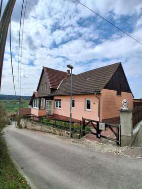 Foto - Haus zum Kaufen in Saalborn 145.600,00 € 83.21 m²