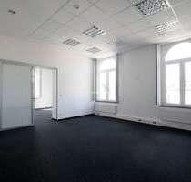 Büro in Zwickau 935,00 € 110.9 m²
