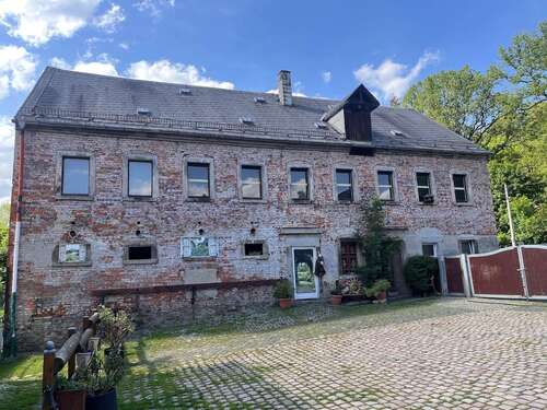 Foto - Haus zum Kaufen in Chemnitz 150.000,00 € 492 m²
