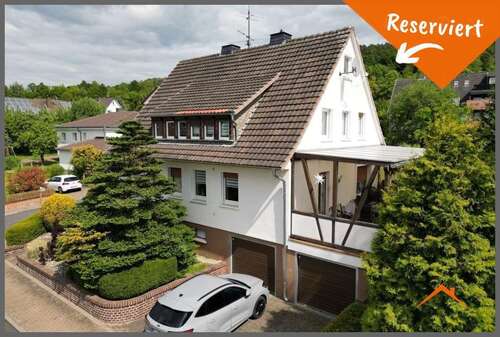 Foto - Haus zum Kaufen in Knüllwald 159.000,00 € 139 m²