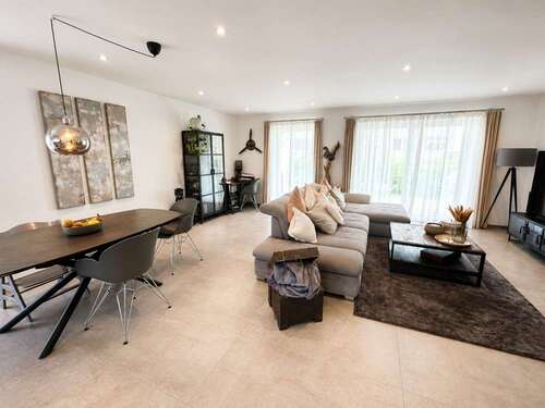 Foto - Haus zum Mieten in Goddert 1.050,00 € 117 m²