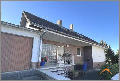 Foto - Haus zum Kaufen in Homberg 269.000,00 € 229 m²