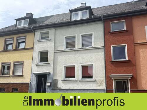 Foto - Haus zum Kaufen in Helmbrechts 80.000,00 € 95 m²
