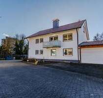Haus zum Kaufen in LahrSchwarzwald 1.300.000,00 € 200 m² - Lahr/Schwarzwald