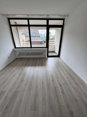 Foto - Wohnung zum Mieten in Duisburg 720,00 € 80 m²