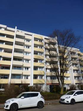 Foto - Wohnung zum Mieten in Neusäß 504,00 € 32 m²