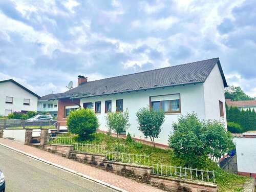 Foto - Haus zum Kaufen in Meckesheim 495.000,00 € 173 m²