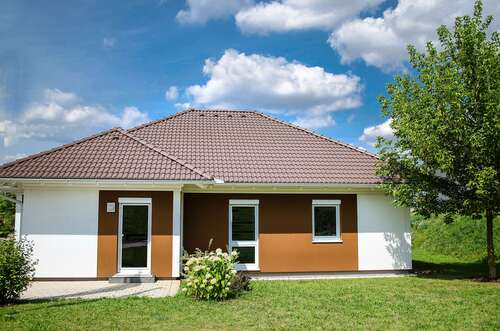 Foto - Haus zum Kaufen in Maxhütte-Haidhof 550.000,00 € 143 m²