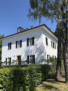 Foto - Haus zum Kaufen in Ingolstadt 899.000,00 € 392 m²