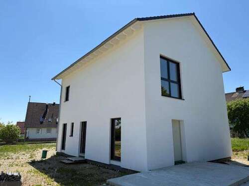 Foto - Haus zum Kaufen in Bobingen 725.000,00 € 169 m²