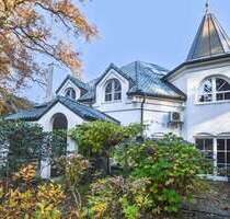 Haus zum Mieten in Hamburg 3.500,00 € 197 m²